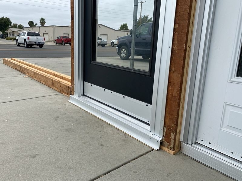 Storefront Framing Decay Removal Modesto Ca